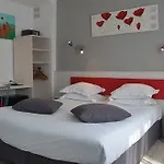 Le Patio - 2*