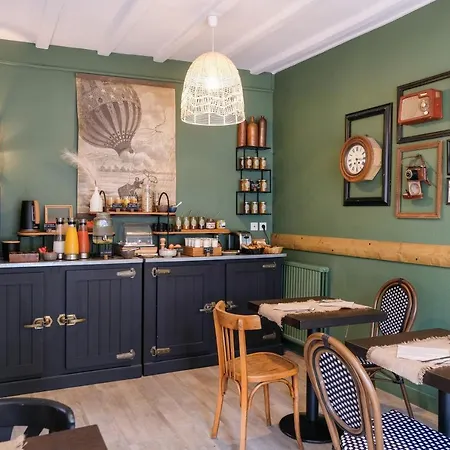 Отель Le Patio - Довиль