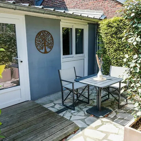 Le Patio - 2* דוביל