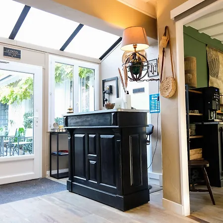 Le Patio - Отель 2*