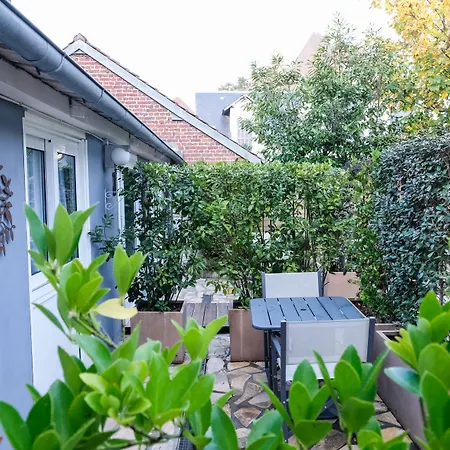 Le Patio - דוביל